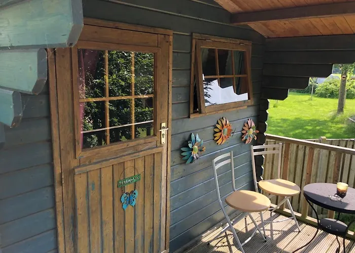 Treehouse Op Het Platteland Huize Ouwervelden 캠프장